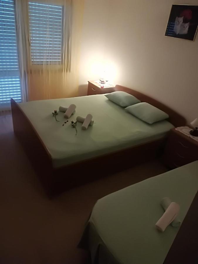 Apartment Nela Baška Voda المظهر الخارجي الصورة