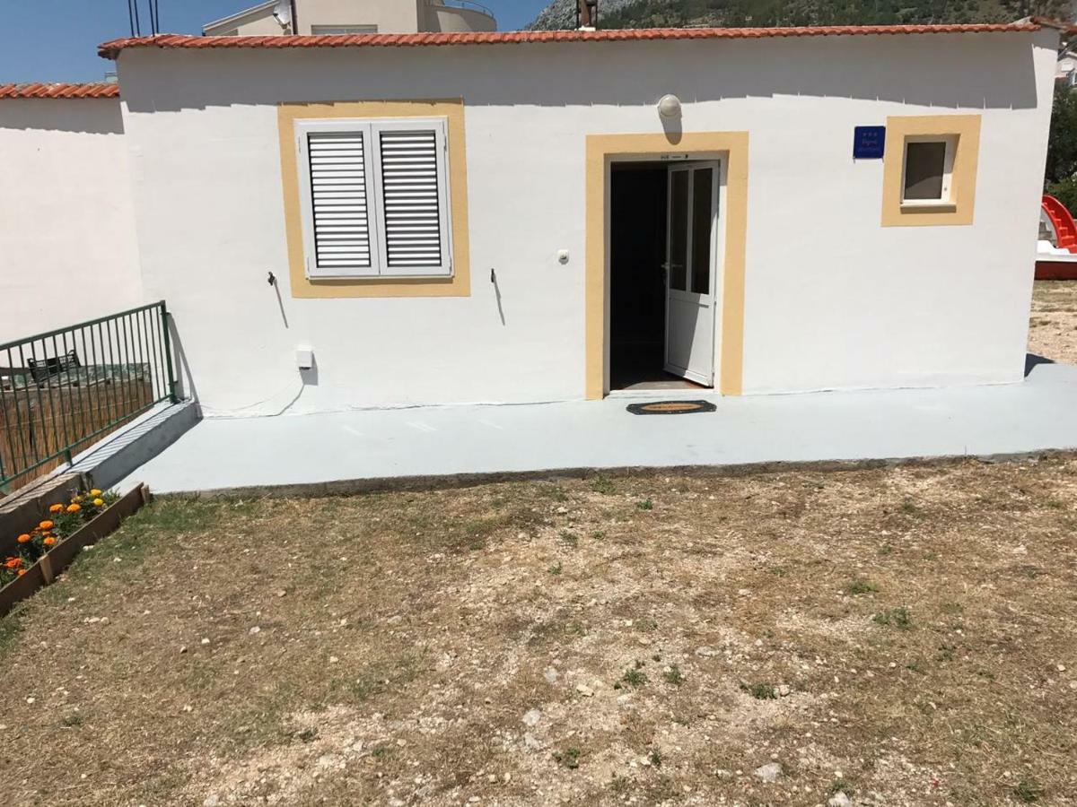 Apartment Nela Baška Voda المظهر الخارجي الصورة